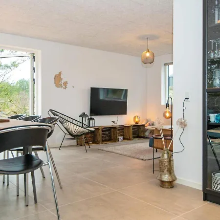 Luxury Retreat In Romo - By Traum